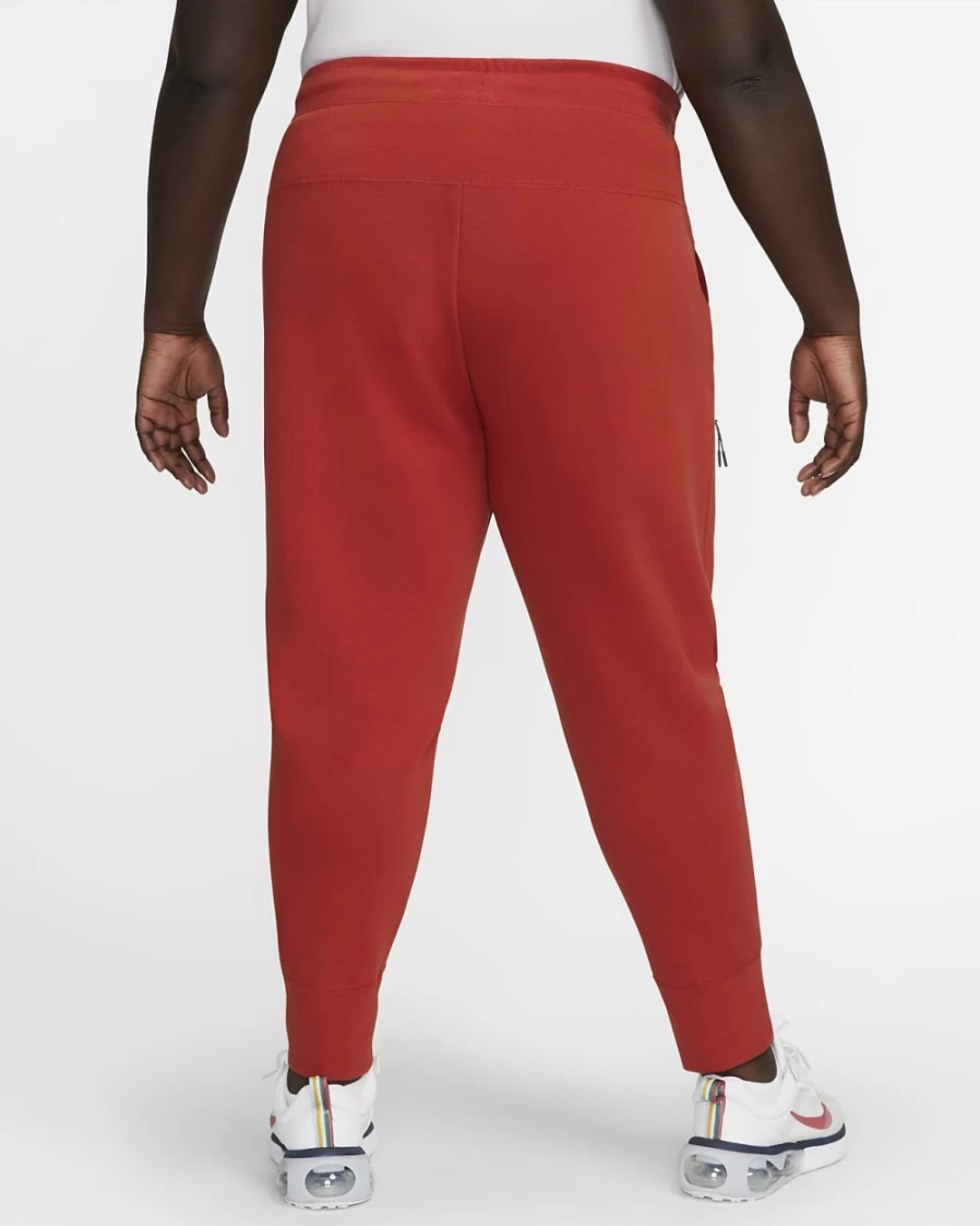 Nike Women's Plus Size Tech Fleece Jogger Pants in Cinnabar & Black | Sportswear Comfort