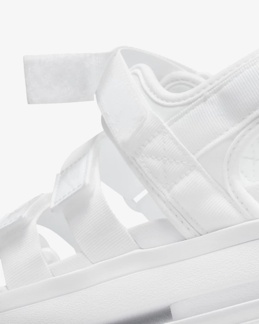 Nike Icon Classic Women's Sandals - White, Pure Platinum Athletic Slide Sandals for Women