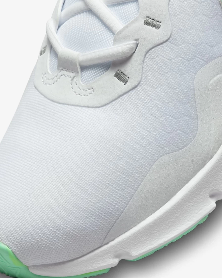 Nike Legend Essential 2 Women's Training Shoes - White/Mint Foam/Black/Metallic Silver for Women's Workout & Gym