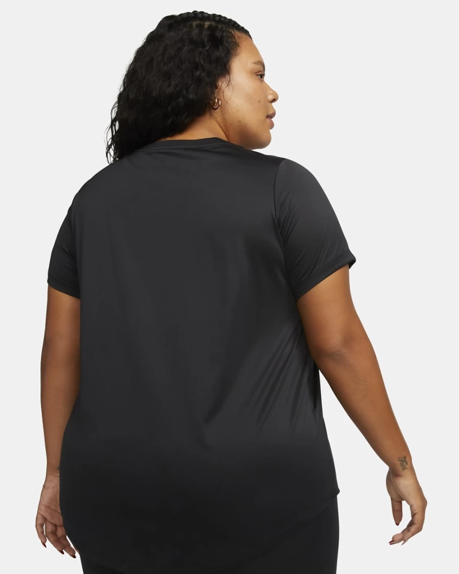 Nike Dri-FIT Women's Plus Size T-Shirt - Black & White Moisture-Wicking Active Top