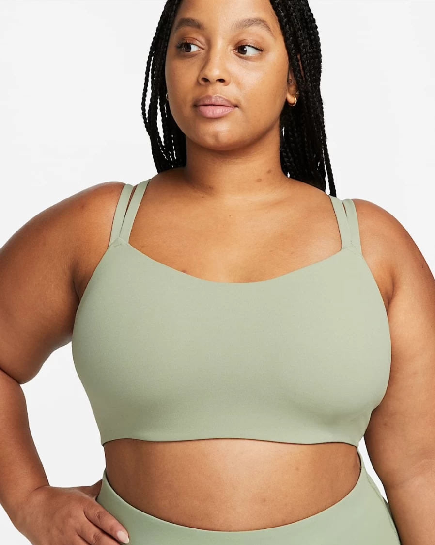 Nike Alate Trace Women's Light-Support Padded Strappy Sports Bra in Oil Green/Sail - Plus Size Activewear
