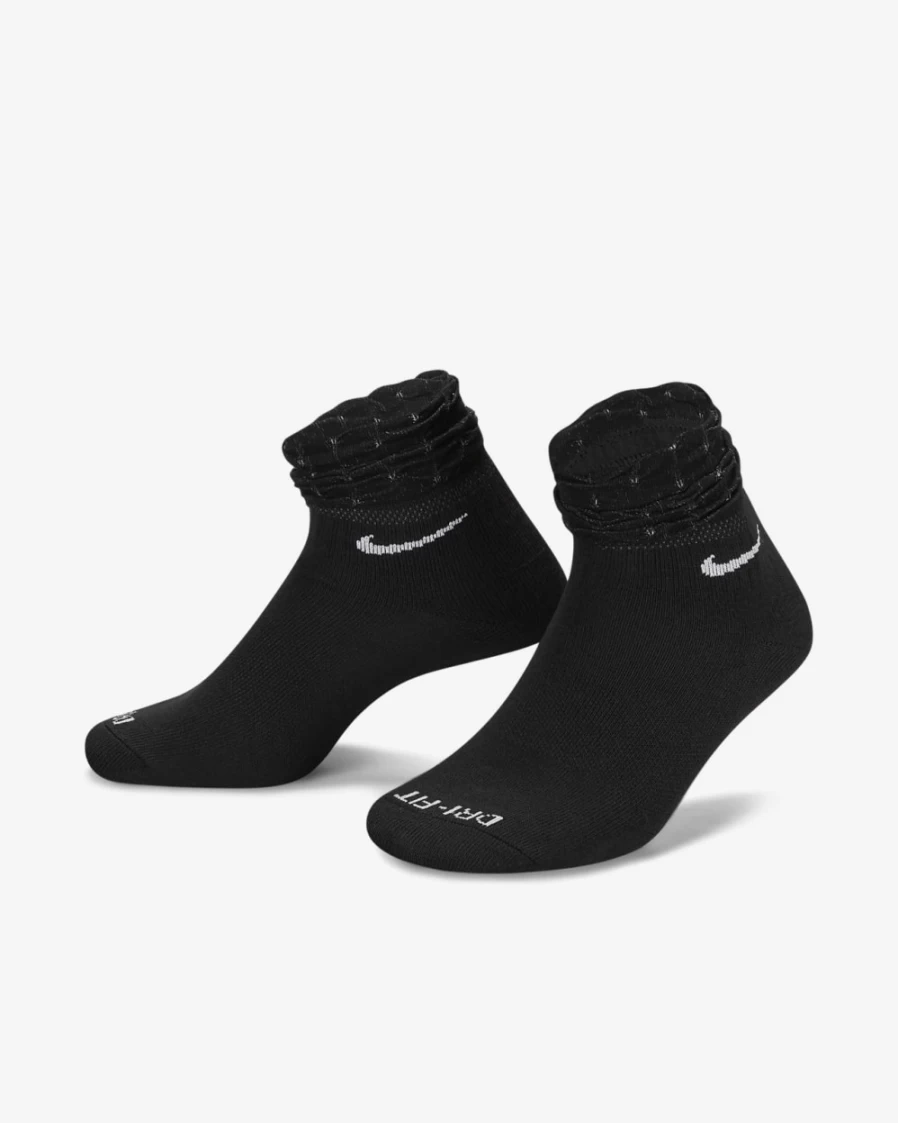 Nike Women's Everyday Training Ankle Socks - Black/White Athletic Socks for Workouts & Sports