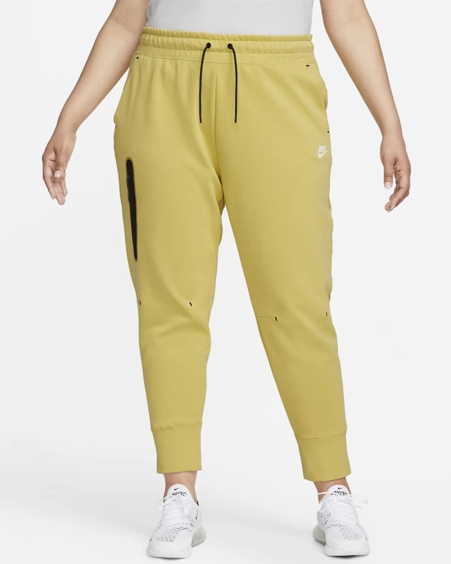 Nike Women's Tech Fleece Jogger Pants in Celery/White - Plus Size Comfort & Style
