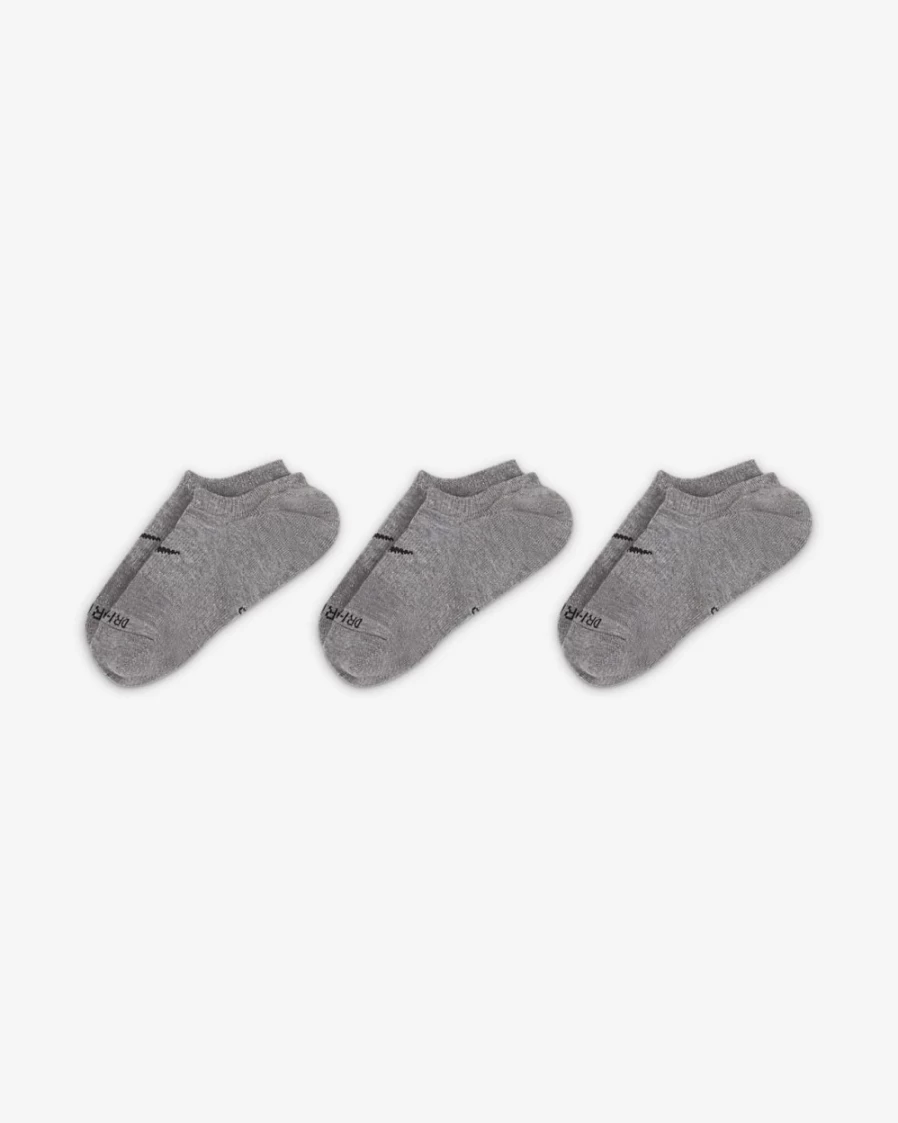 Nike Women's Multi-Color Everyday Plus Cushioned Training Socks - 3 Pairs