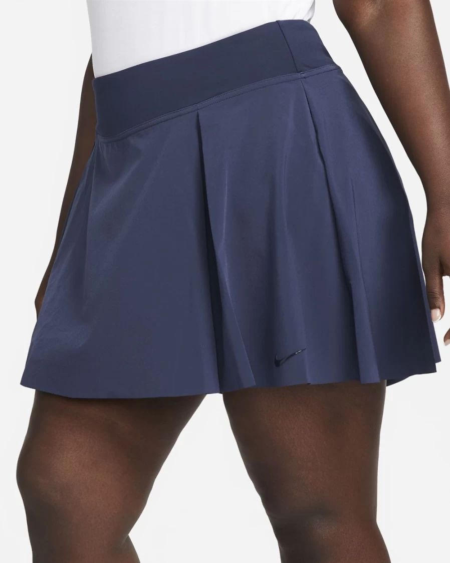 Nike Women's Plus Size Club Tennis Skirt in Obsidian - Regular Fit Athletic Skirt