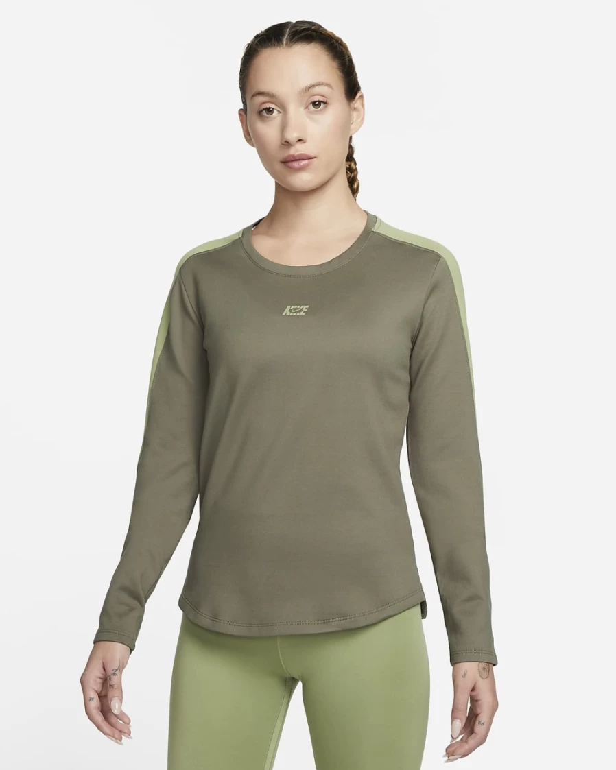 Nike Therma-FIT Women's Long-Sleeve Training Top in Medium Olive/Alligator - Icon Clash Design