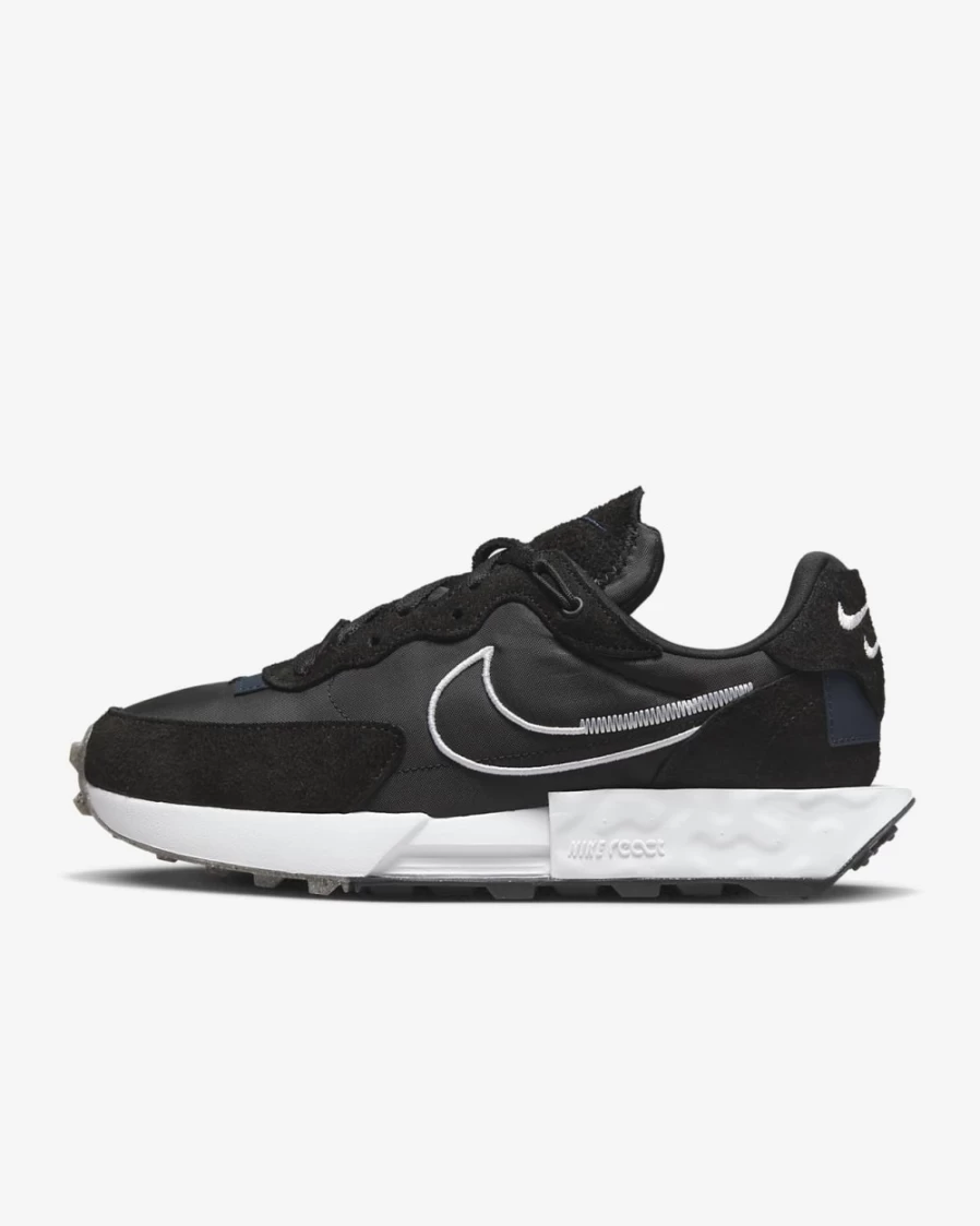 Nike Fontanka Waffle Women's Sneakers in Black, Dark Obsidian, Gum Light Brown & White
