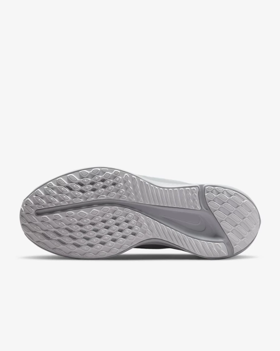 Nike Quest 5 Women's Road Running Shoes - White/Pure Platinum/Metallic Silver