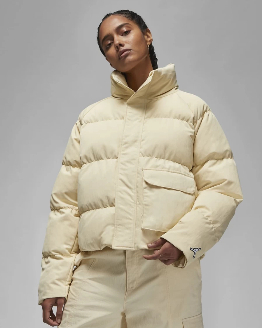 Nike Jordan Flight Women's Puffer Jacket - Beach/White Winter Coat
