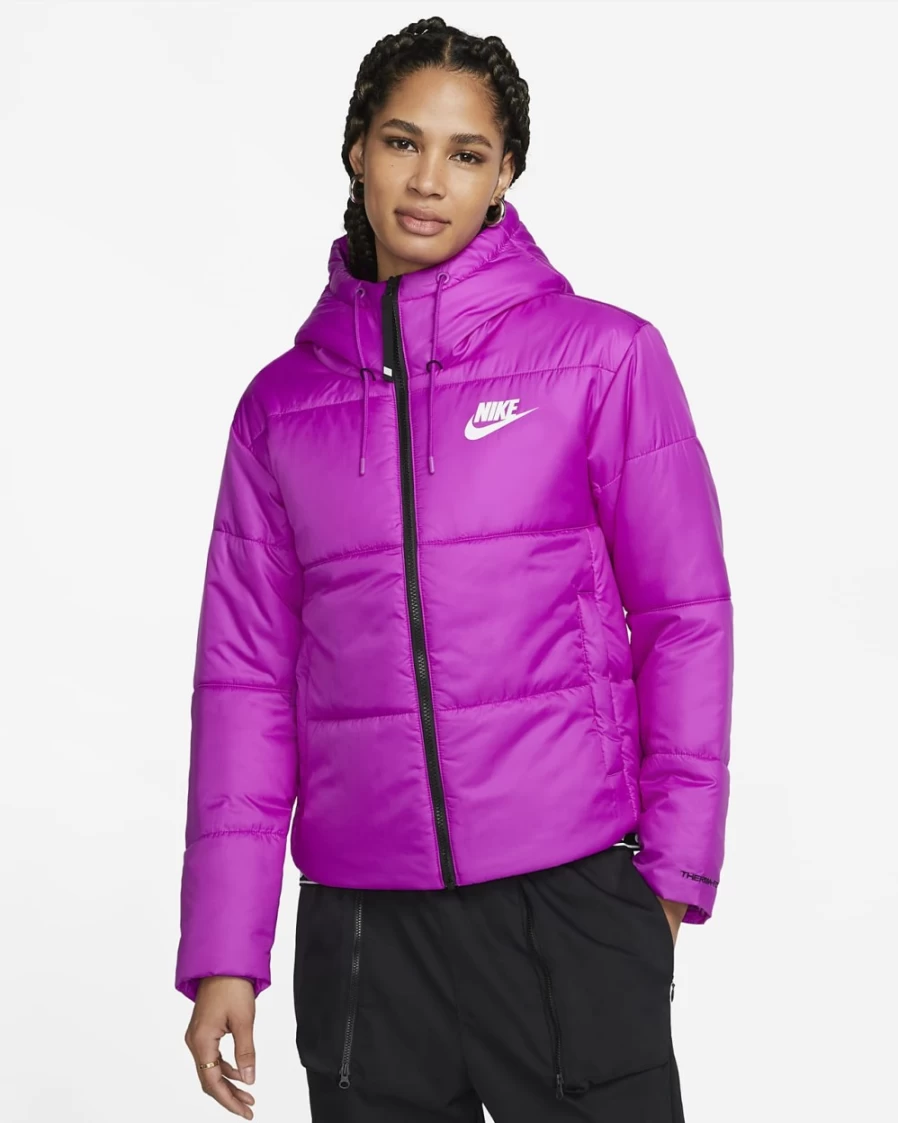 Nike Therma-FIT Repel Women's Water-Resistant Jacket in Vivid Purple, Black & White | Sportswear Running Coat