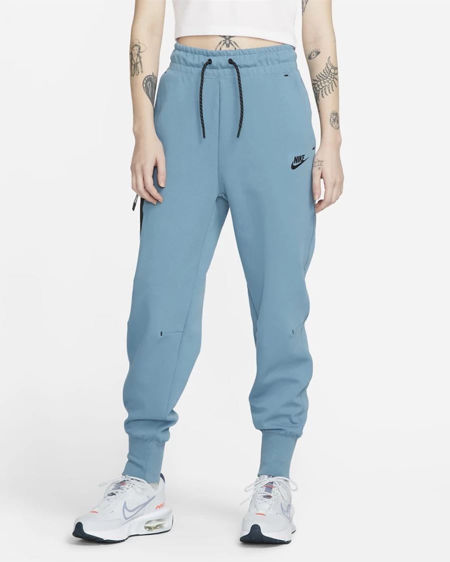Nike Women's Tech Fleece Sweatpants in Noise Aqua/Black - Lightweight Comfort & Style