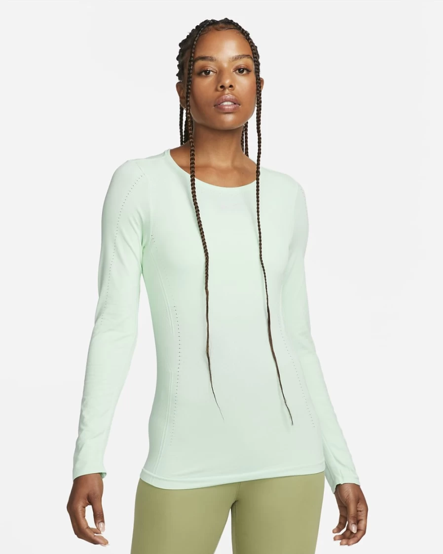 Nike Dri-FIT ADV Aura Women's Mint Foam Slim-Fit Long-Sleeve Workout Top