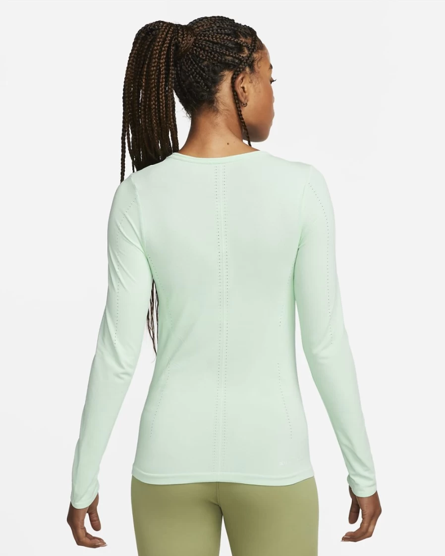 Nike Dri-FIT ADV Aura Women's Mint Foam Slim-Fit Long-Sleeve Workout Top