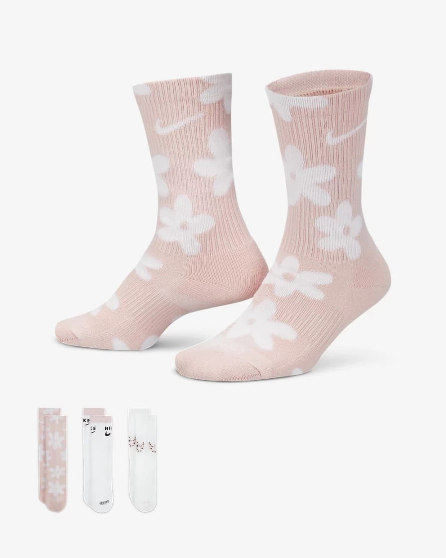 Nike Everyday Plus Multi-Color Cushioned Crew Socks for Women, Boys & Girls (3-Pair Pack)