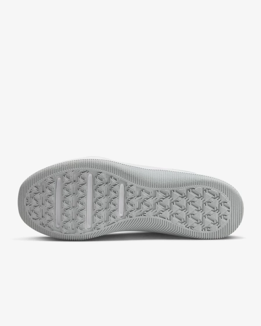 Nike MC Trainer 2 Women's Training Shoes - Pure Platinum/White/Wolf Grey/Metallic Silver