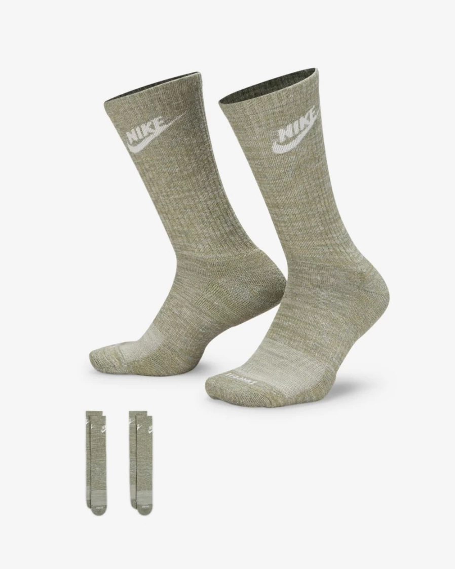 Nike Everyday Plus Cushioned Crew Socks for Men & Women - Neutral Olive/Black Comfort Athletic Socks