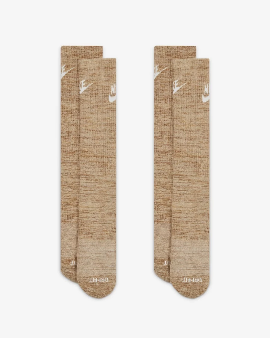 Nike Everyday Plus Cushioned Crew Socks for Men & Women - Coconut Milk/White Comfort Athletic Socks