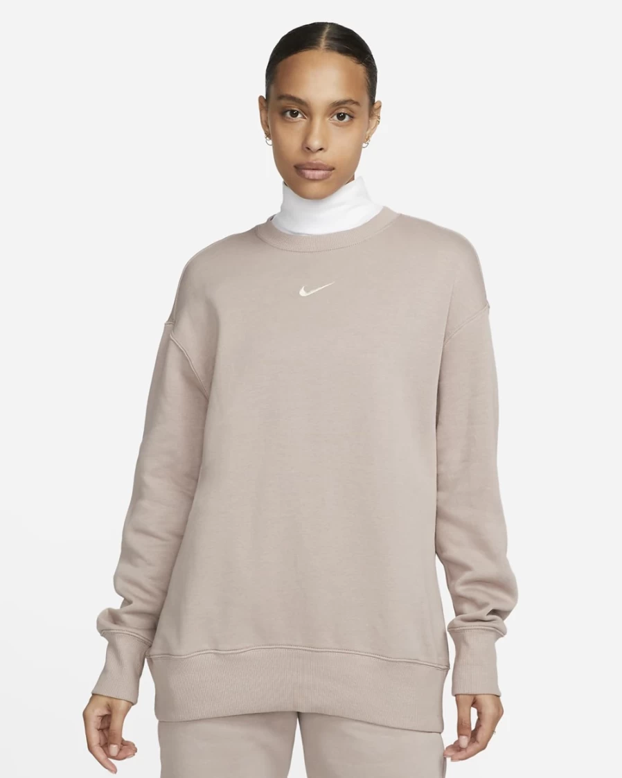 Nike Women's Diffused Taupe Oversized Crewneck Sweatshirt - Phoenix Fleece Comfort & Style