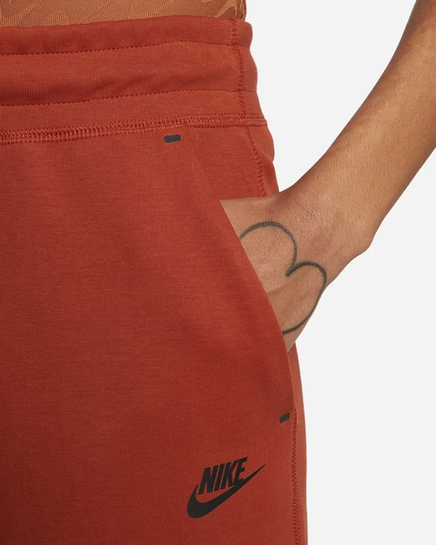 Nike Women's Tech Fleece Jogger Pants - Cinnabar/Black, Comfortable Sportswear for Running & Training