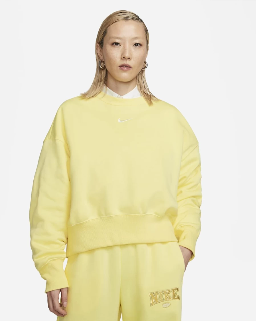 Nike Women's Lemon Chiffon/Sail Phoenix Fleece Oversized Crewneck Sweatshirt | Sportswear