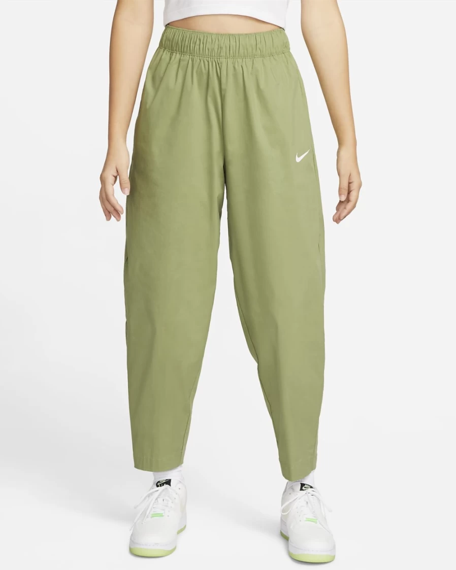 Nike Women's High-Rise Curve Sweatpants in Alligator/White - Sportswear Essential Trousers