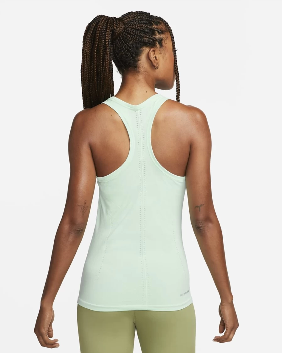 Nike Dri-FIT ADV Aura Women's Slim-Fit Mint Foam Tank Top for Workouts & Running