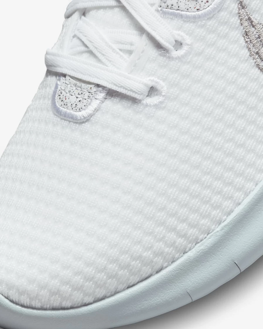 Nike Women's Experience Run 11 Next Nature Road Running Shoes - White/Pure Platinum/Metallic Silver