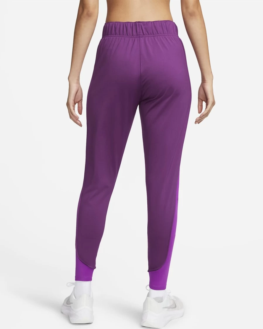 Nike Women's Therma-FIT Essential Running Pants - Viotech/Vivid Purple, Thermal Fitness Tights for Cold Weather Training