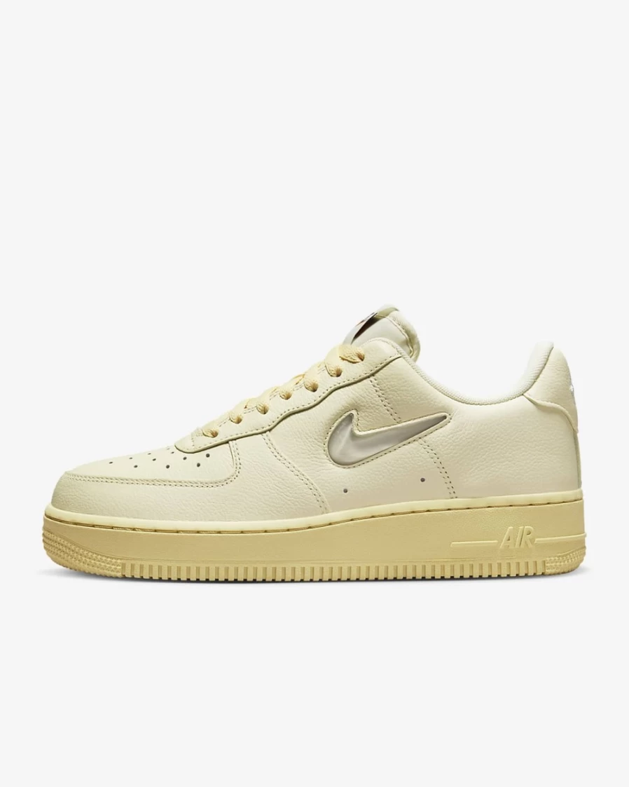 Nike Air Force 1 '07 LX Women's Shoes - Coconut Milk/Lemon Wash/Pale Vanilla/Light Bone