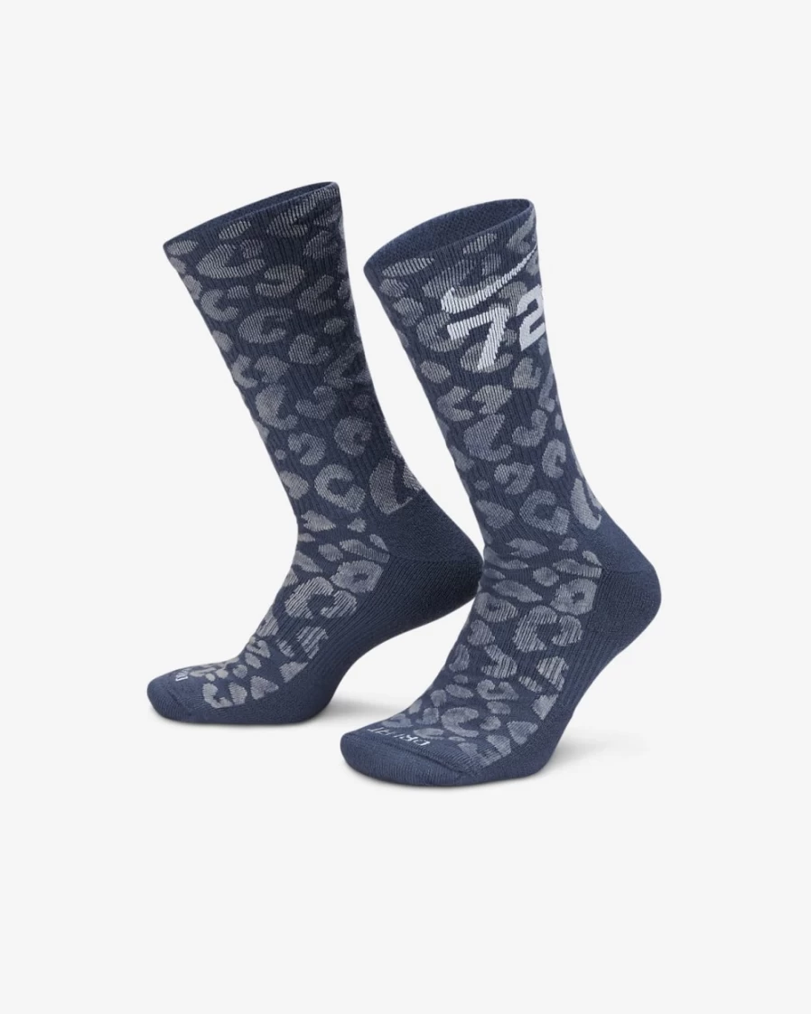 Nike Everyday Plus Cushioned Crew Socks for Men & Women - Diffused Blue/Black (1 Pair) - Comfort & Support