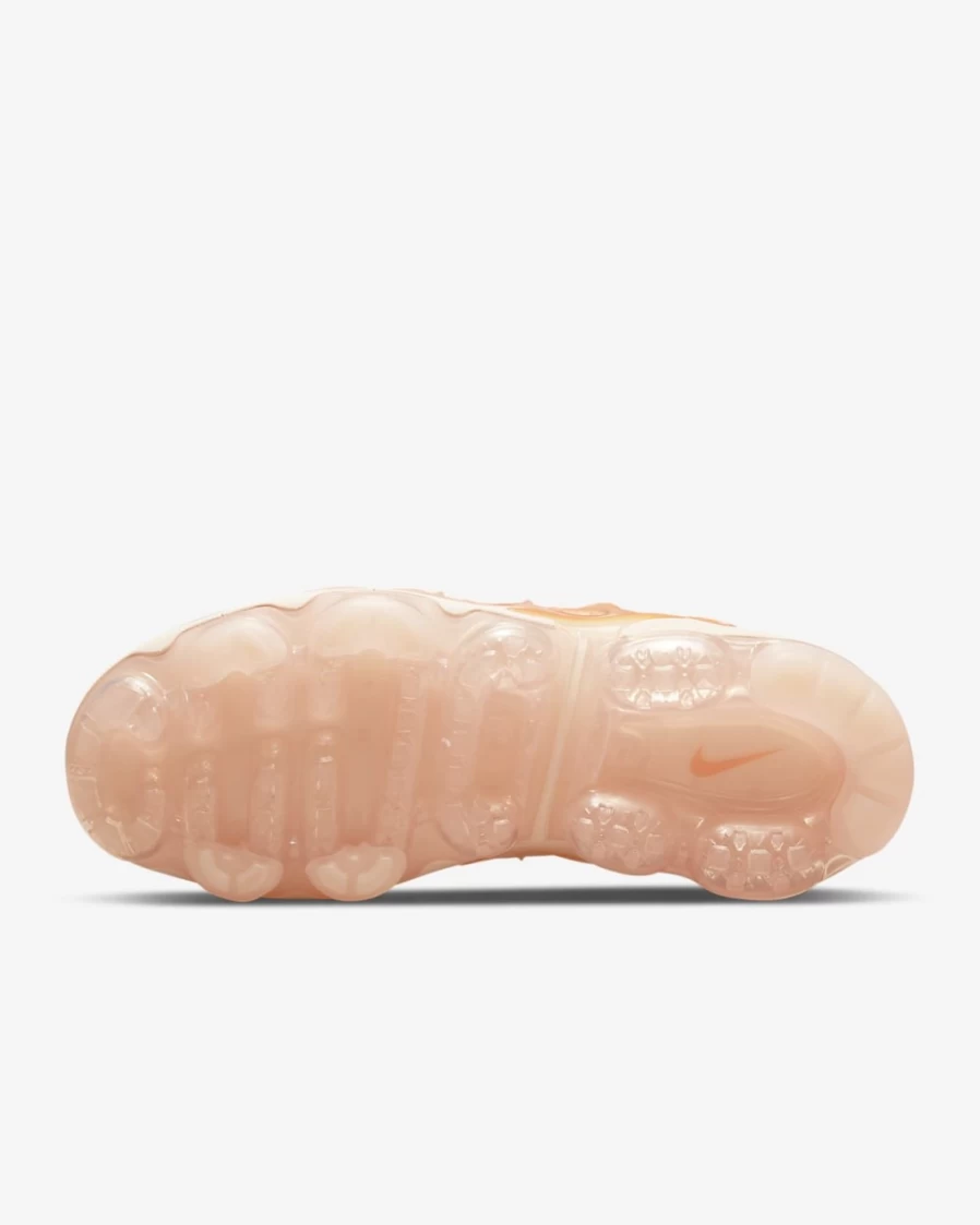 Nike Air VaporMax Plus Women's Running Shoes - Guava Ice/Black/Malachite/Rush Orange