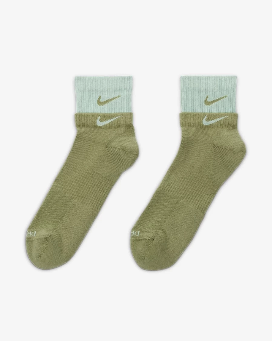 Nike Everyday Plus Cushioned Training Socks for Men & Women - Alligator/Enamel Green Athletic Ankle Socks