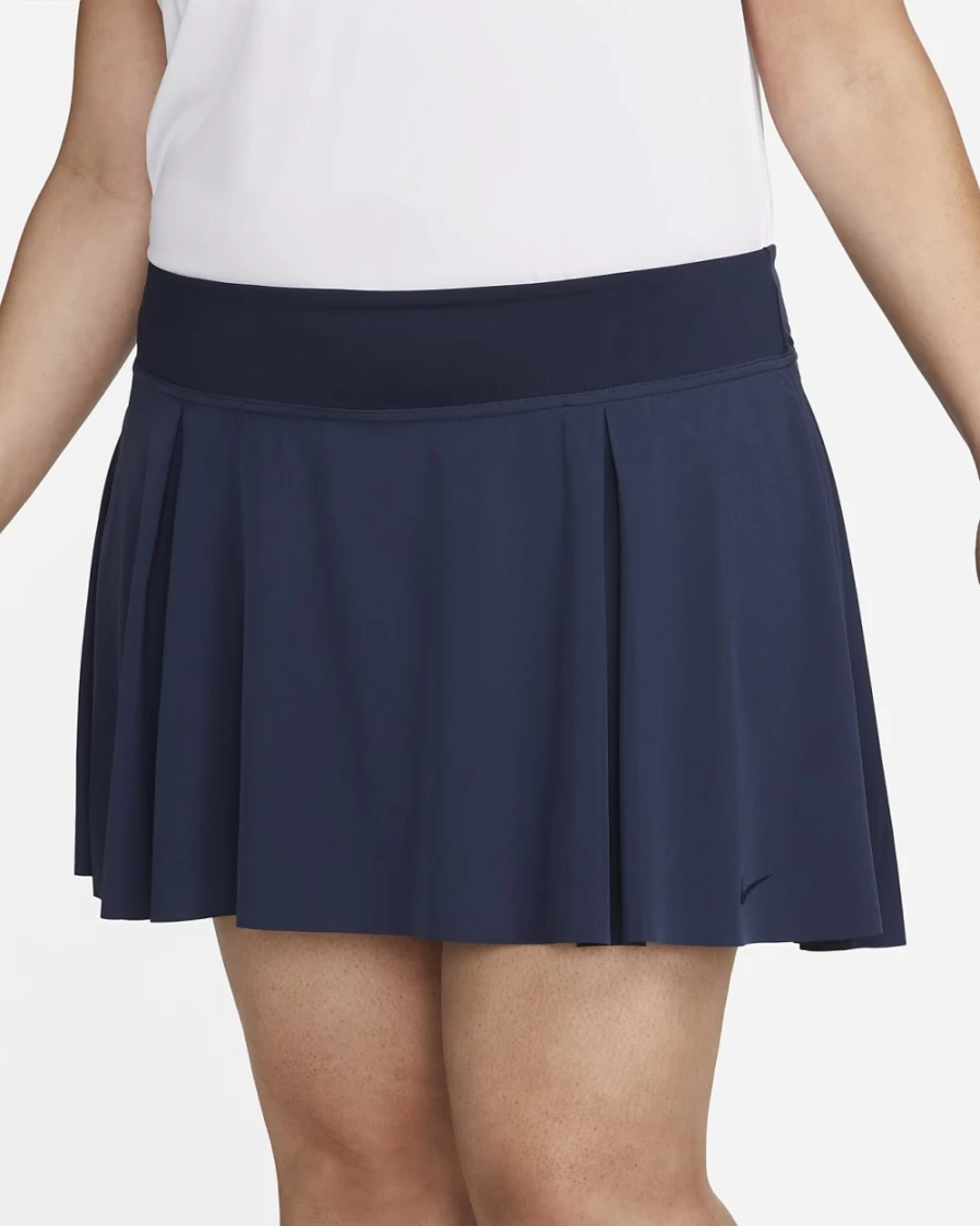 Nike Women's Plus Size Club Skirt Tennis Shorts in Obsidian