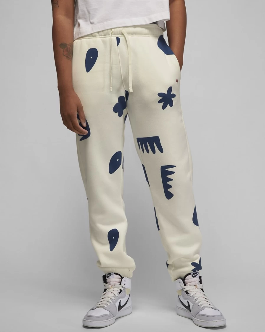 Nike Jordan Artist Series by Mia Lee Women's Fleece Pants - Sail/French Blue