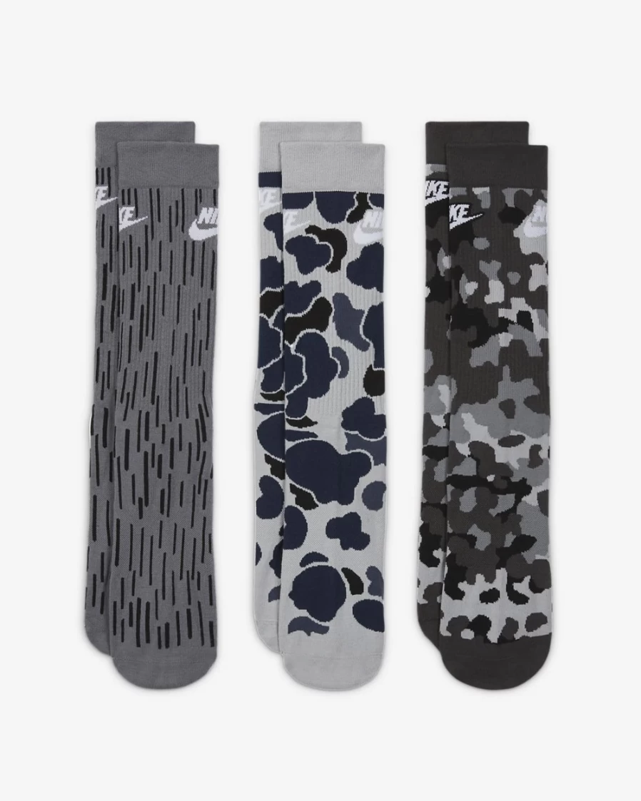 Nike Everyday Essential Crew Socks for Men & Women - 3 Pairs, Multi-Color Comfort Athletic Socks