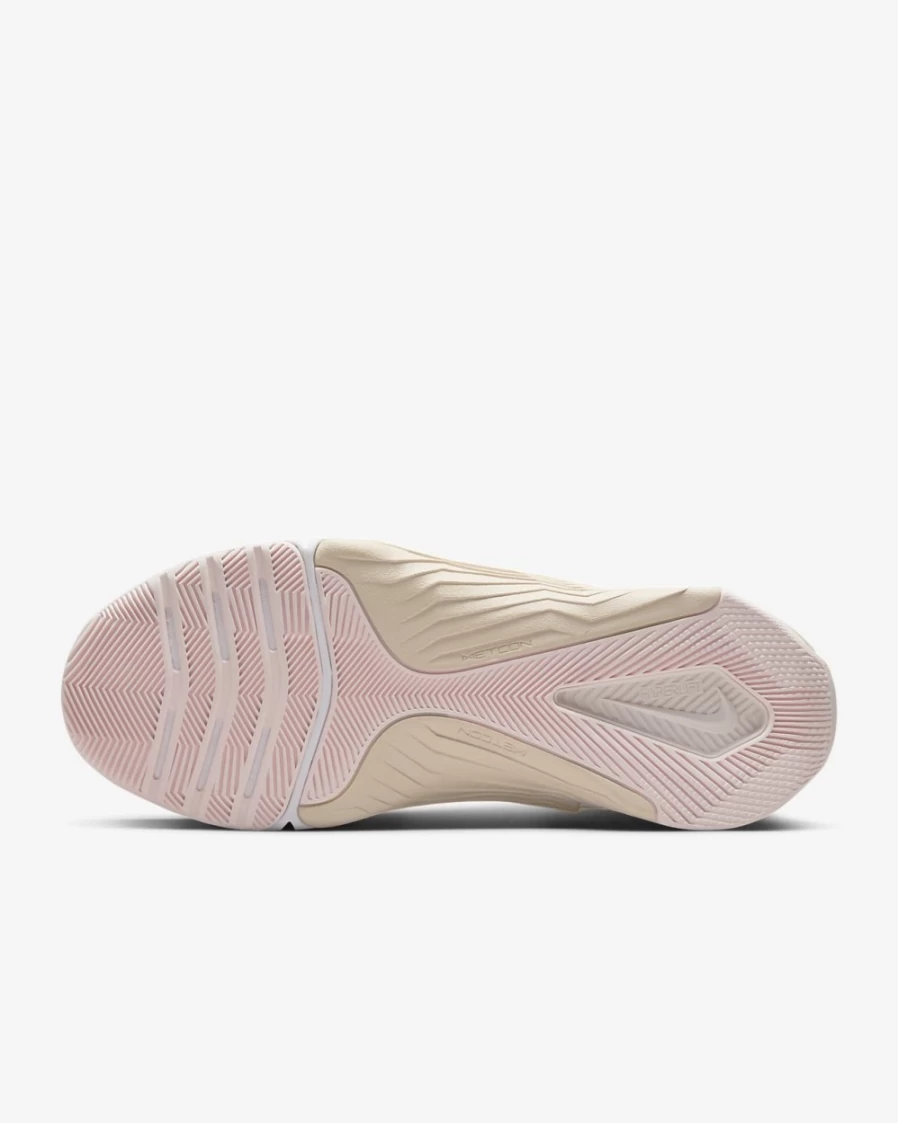 Nike Metcon 8 Women's Training Shoes - Light Soft Pink/Light Orewood Brown/White/Metallic Silver