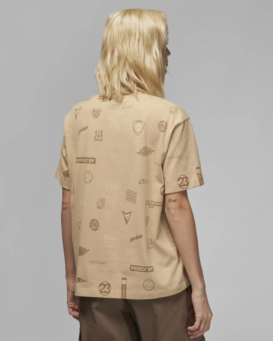 Nike Jordan Flight Women's Graphic T-Shirt - Desert Color Casual Tee