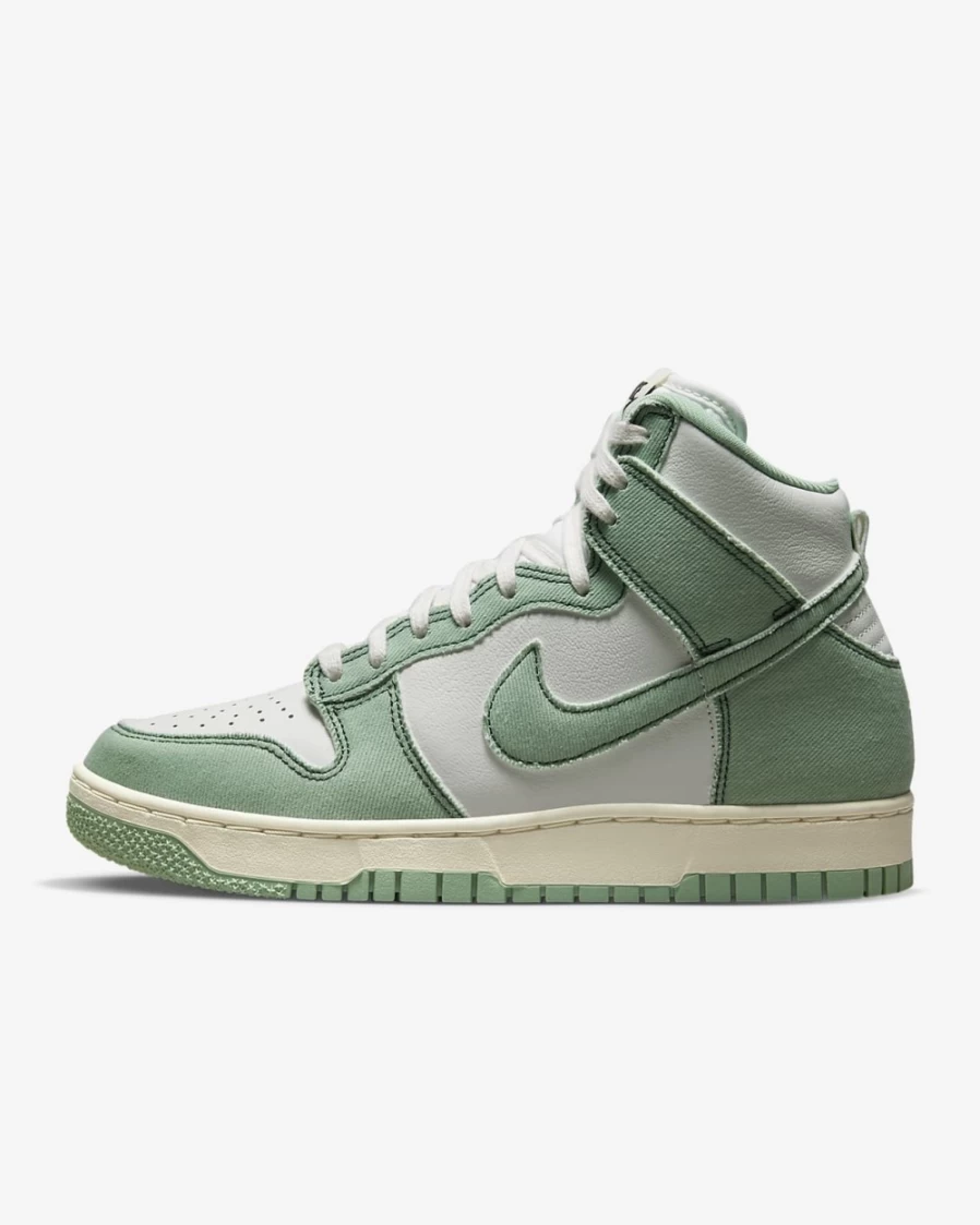 Nike Dunk High 1985 Women's Shoes - Enamel Green/Summit White/Pro Green Retro Sneakers
