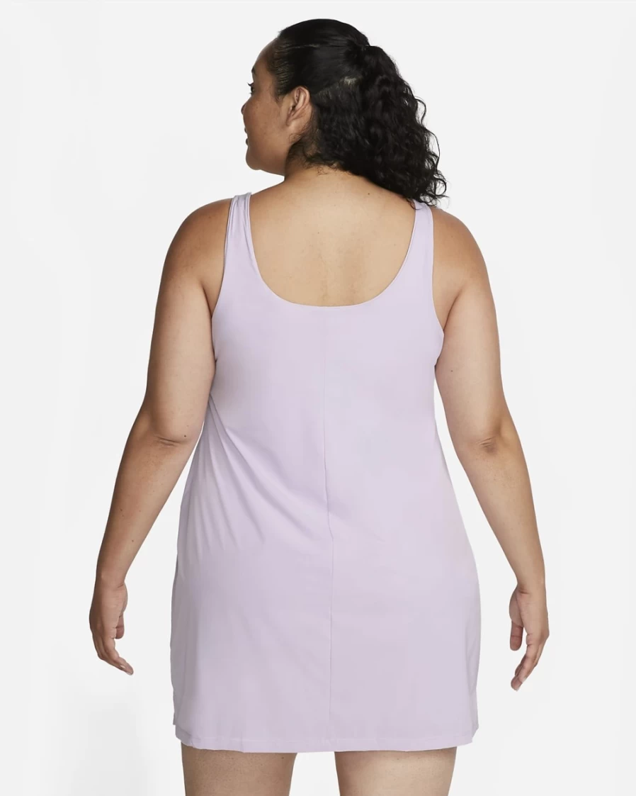 Nike Bliss Luxe Women's Plus Size Training Dress in Doll/Clear - Lightweight Workout Dress for Gym & Yoga