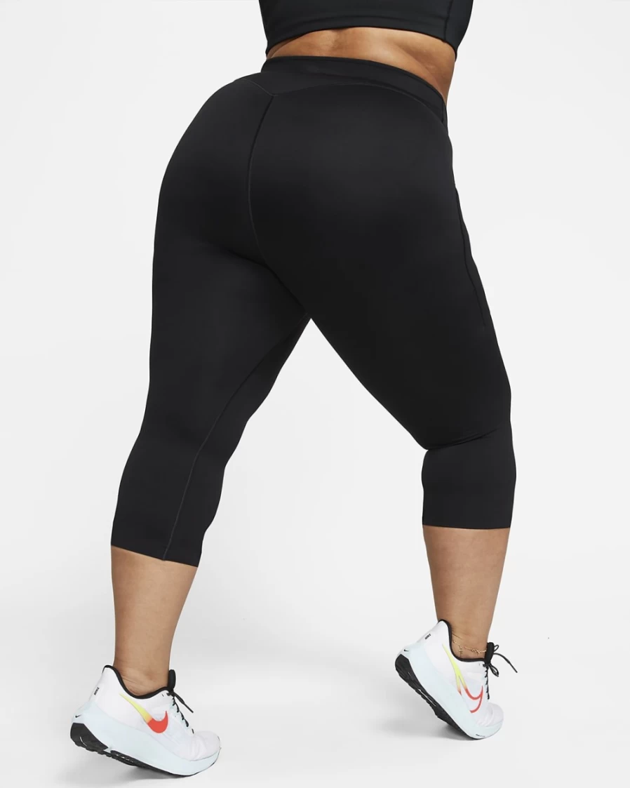 Nike Go Women's High-Waisted Cropped Leggings with Pockets - Plus Size Fitness Yoga Leggings in Black/Black