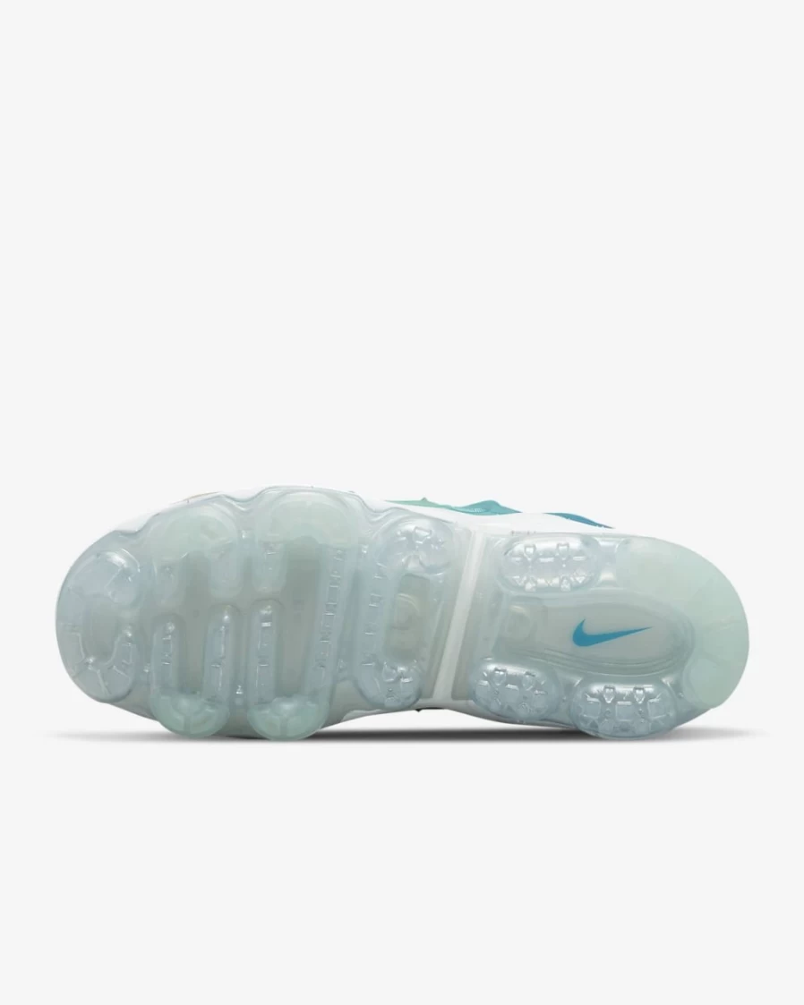Nike Air VaporMax Plus Women's Running Shoes in Mint Foam, White, Laser Blue & Metallic Silver