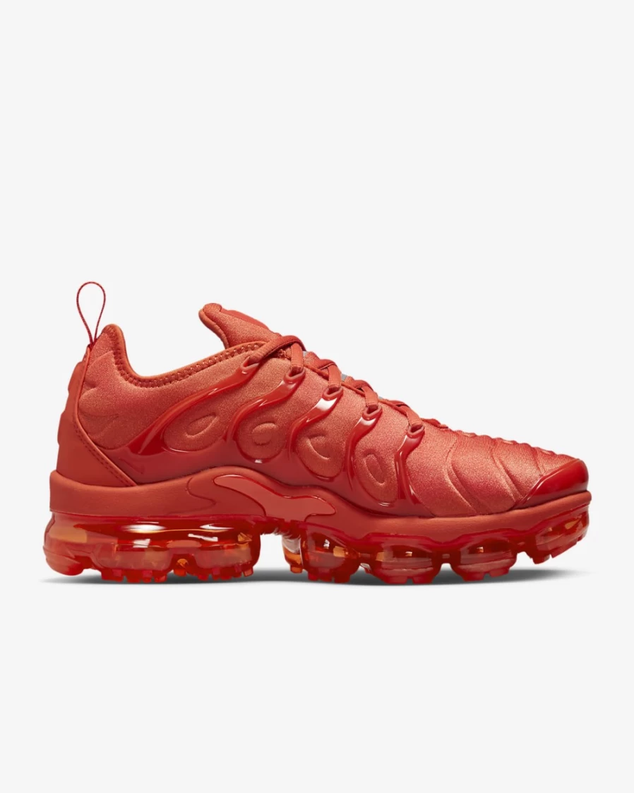 Nike Air VaporMax Plus Women's Running Shoes in Mantra Orange/Orange/Cinnabar