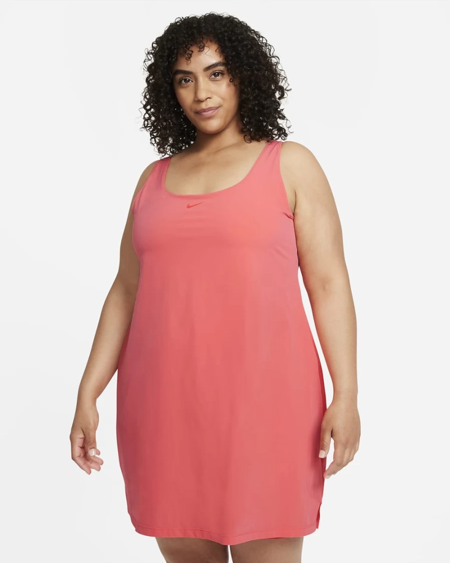 Nike Bliss Luxe Women's Plus Size Training Dress in Magic Ember/Clear | Workout & Gym Dress