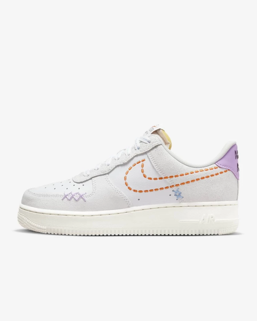 Nike Air Force 1 '07 SE Women's Sneakers in White/Sail/Green Glow/Safety Orange