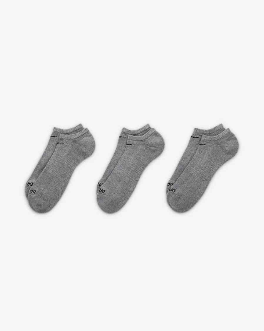 Nike Everyday Plus Cushion No-Show Socks 3-Pack for Men & Women - Carbon Heather/Black Athletic Training Socks