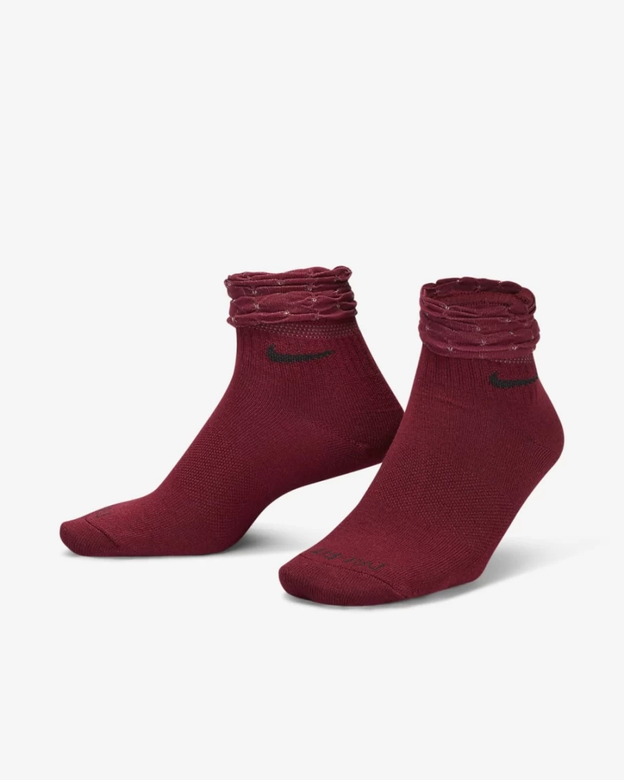 Nike Women's Dark Beetroot/Black Everyday Training Ankle Socks