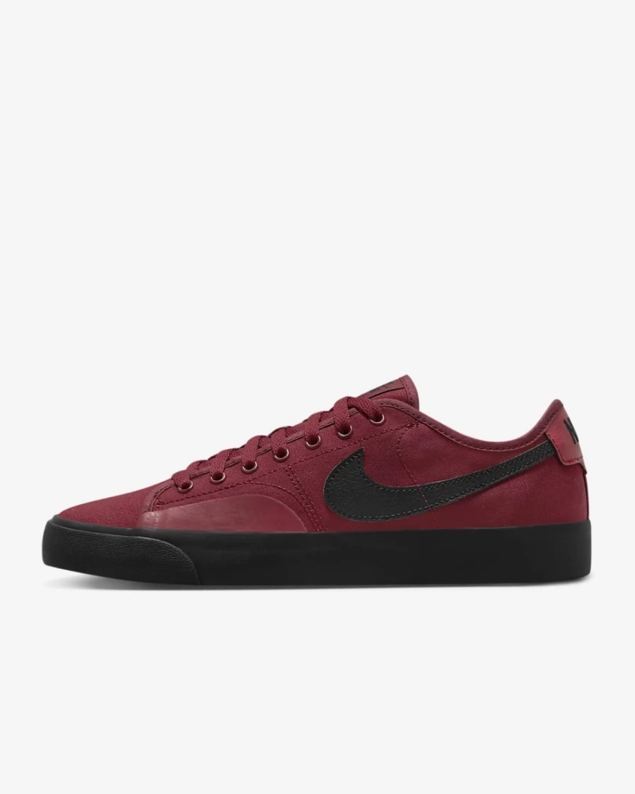 Nike SB BLZR Court Skate Shoes for Men & Women - Team Red/Black Skateboarding Sneakers