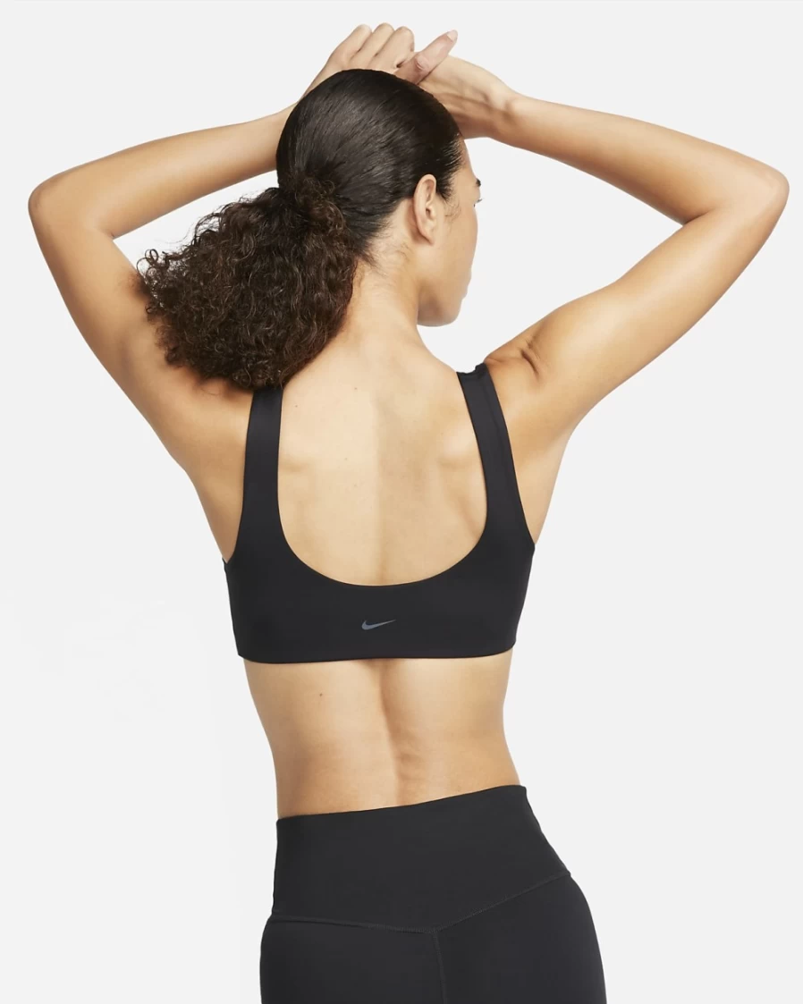 Nike Women's Alate All U Light-Support Lightly Lined U-Neck Sports Bra - Black