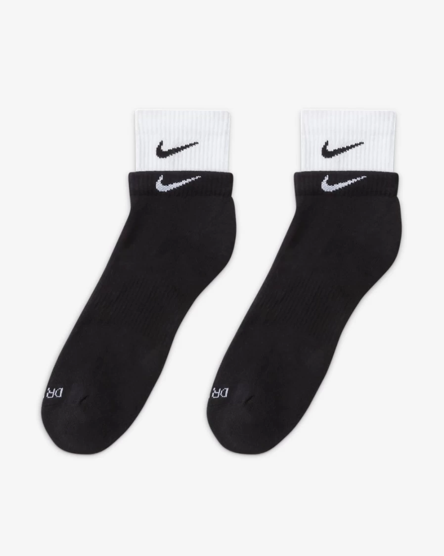 Nike Everyday Plus Cushioned Training Socks for Men & Women - Black/White/Black Athletic Ankle Socks