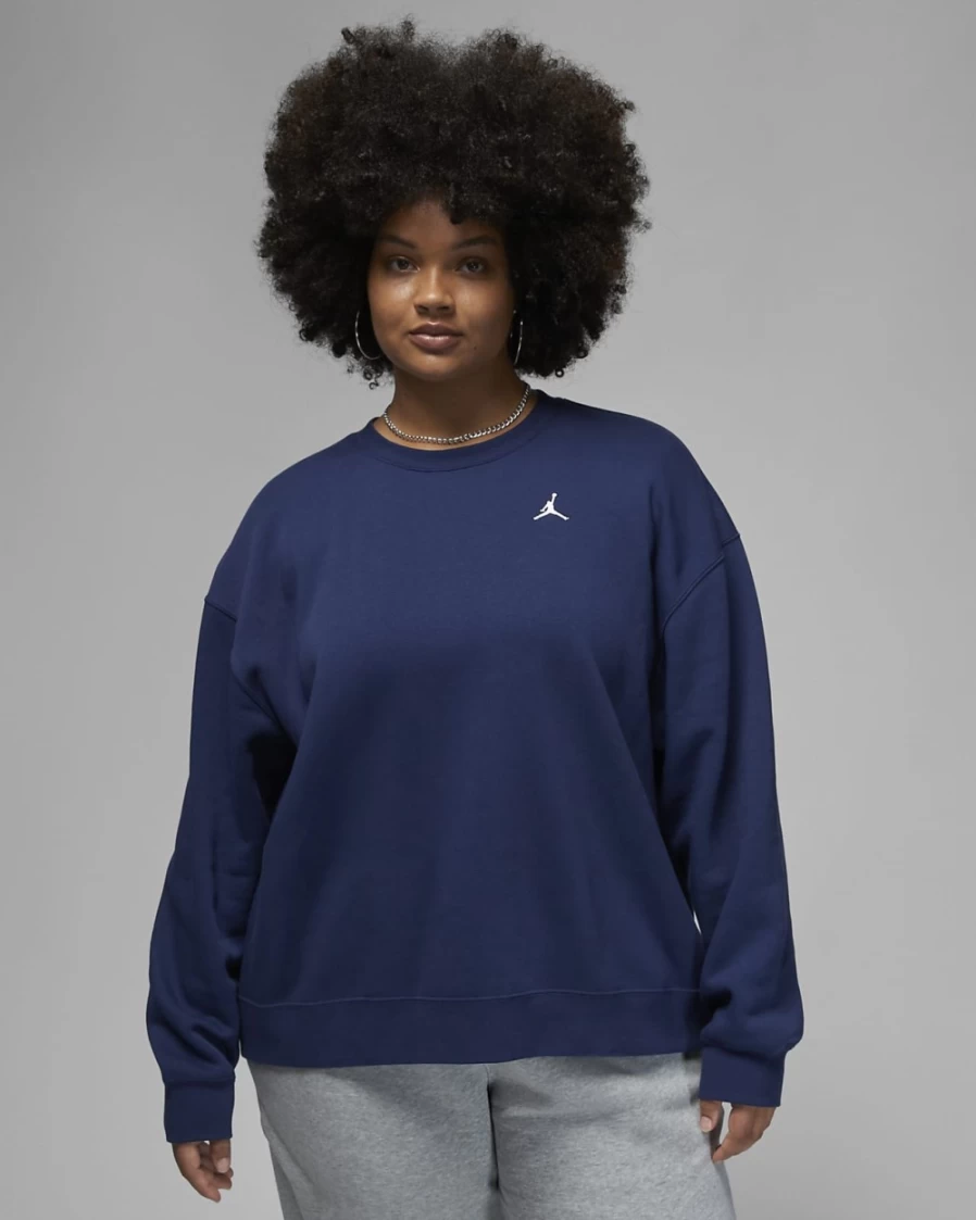 Nike Jordan Brooklyn Women's Plus Size Fleece Crewneck Sweatshirt in Midnight Navy/White